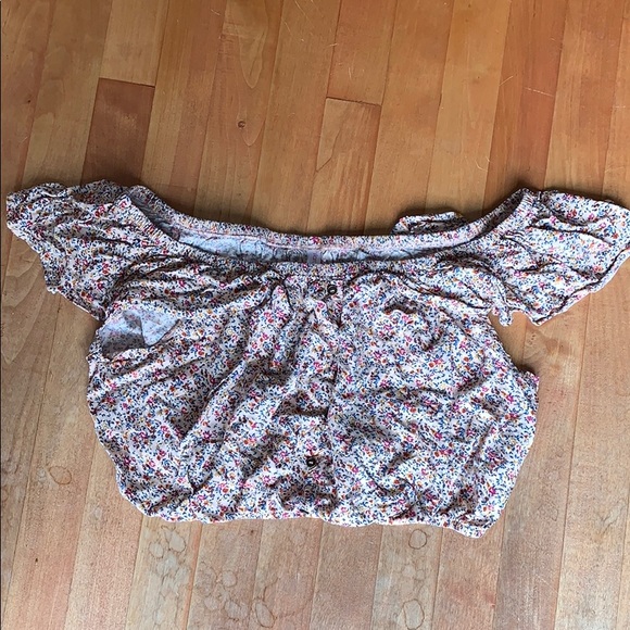 SOLD XHilaration Off the Shoulder Crop - Picture 2 of 5